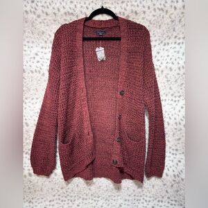 AMERICAN EAGLE OPEN KNIT BUTTON DOWN CARDIGAN